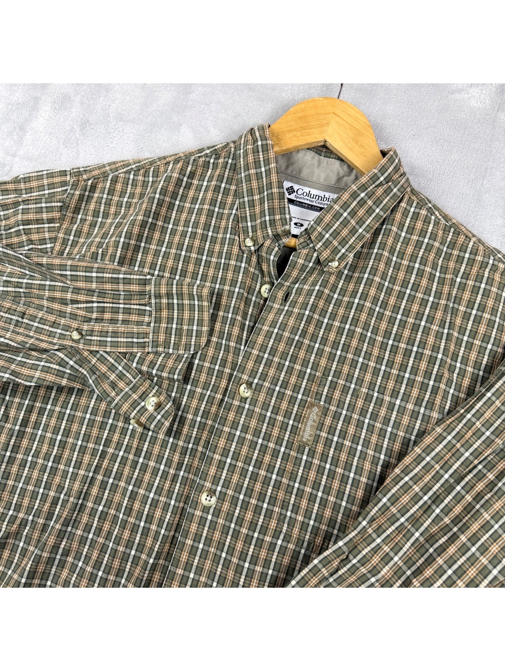 VTG Columbia Sportswear M Green Brown Plaid Button Down Shirt Heritage Outdoor